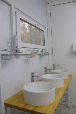 m2rWqOorQkcdczKJw1XE4lUKUOyyWF