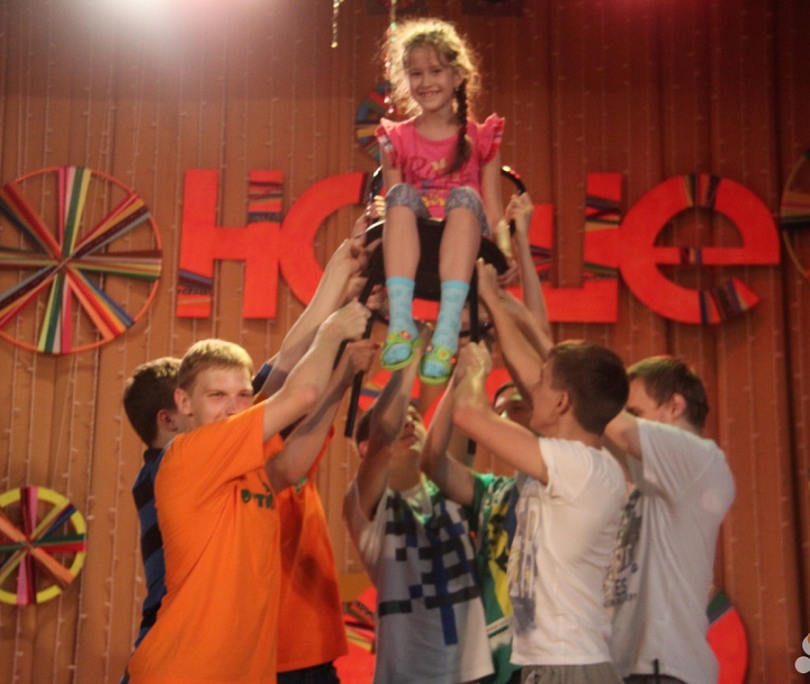 C1H6k8IbLRd5XXfsHcTCoTMrHo6gJZ.jpg